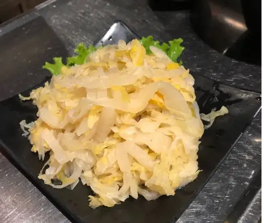 北京土特產(chǎn)酸菜包裝設(shè)計(jì)要注意什么？(圖1)