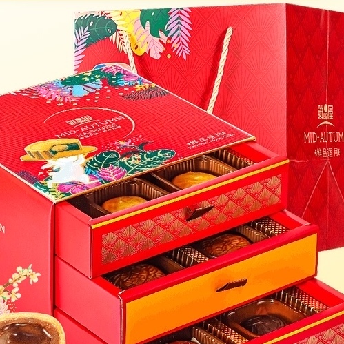 鮮品屋 鮮品逐月月餅 12餅9味 1kg 禮盒裝包裝禮盒產(chǎn)品包裝創(chuàng)意設計欣賞(圖2)