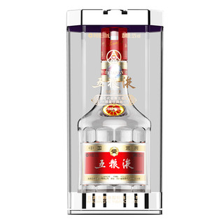 創(chuàng)意酒包裝設(shè)計(jì)五糧液普五第七代經(jīng)典限量收藏版年濃香型白酒瓶整箱裝產(chǎn)品包裝設(shè)計(jì)欣賞(圖2)
