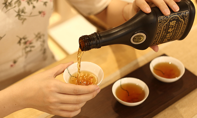 阿拉老酒食品包裝設(shè)計(jì)欣賞(圖3)